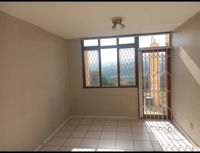 2 BEDROOM APARTMENT RENTED IN BELLAIR